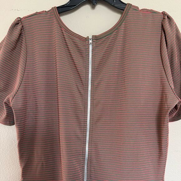 Lularoe Amelia Striped Dress w/ Pockets - Picture 7 of 11